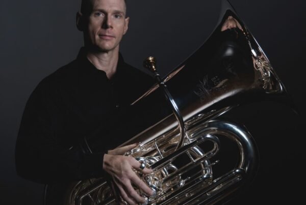 Chris Olka, tuba solista de Cincinnati Symphony