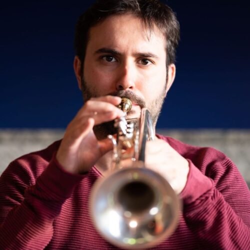 Manuel Dávila, trompeta